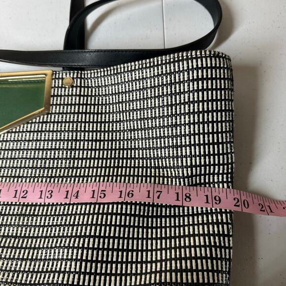 Calvin Klein Ashlynn Raffia Extra-Large Cut Out Hardware Tote Black White Green - Picture 9 of 10